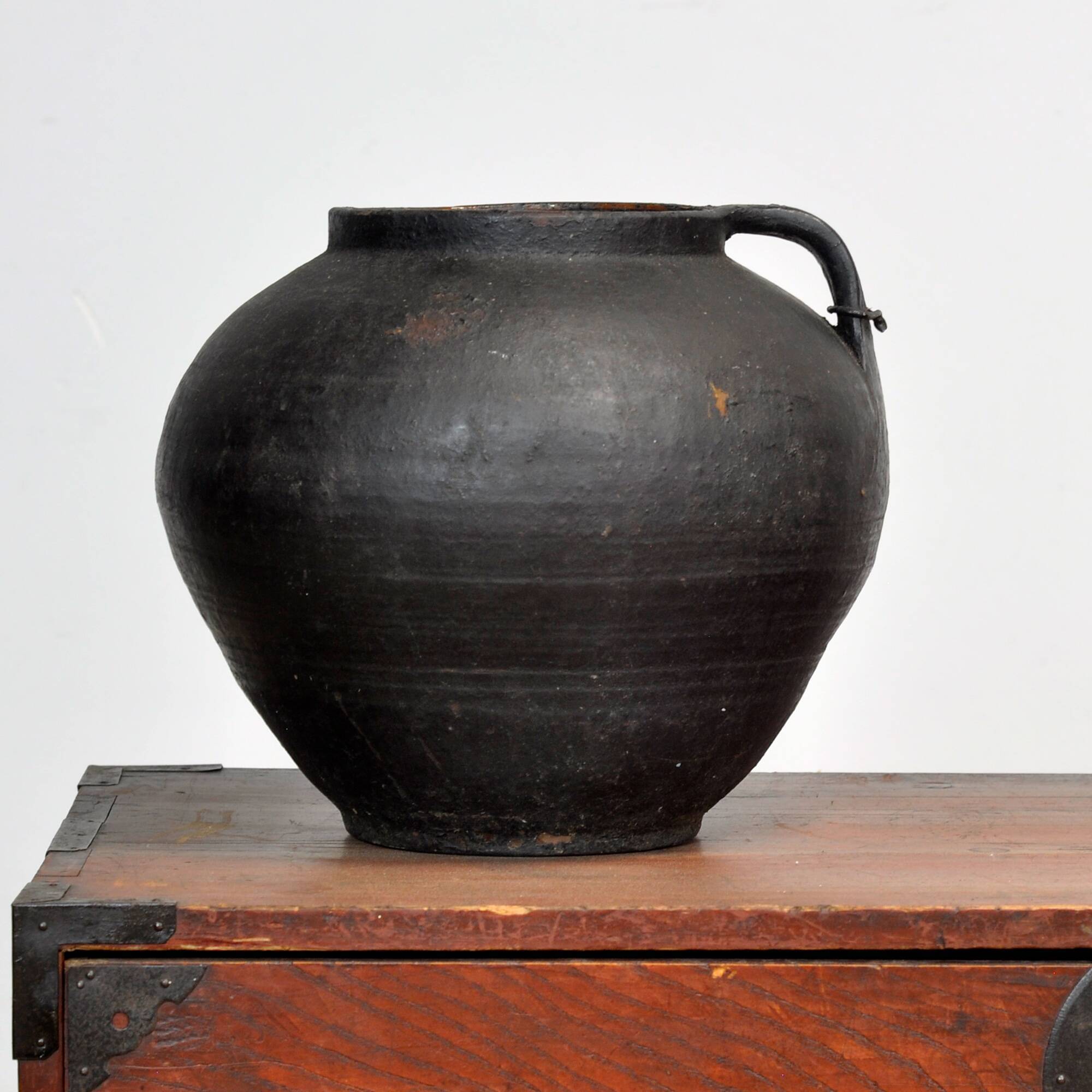 Antique earthenware pot from Moldova, circa 1850