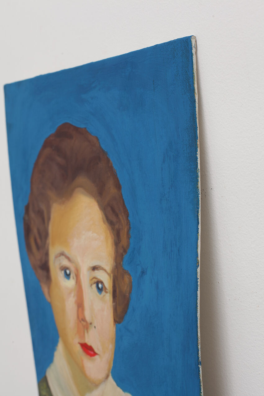 Portrait woman painting