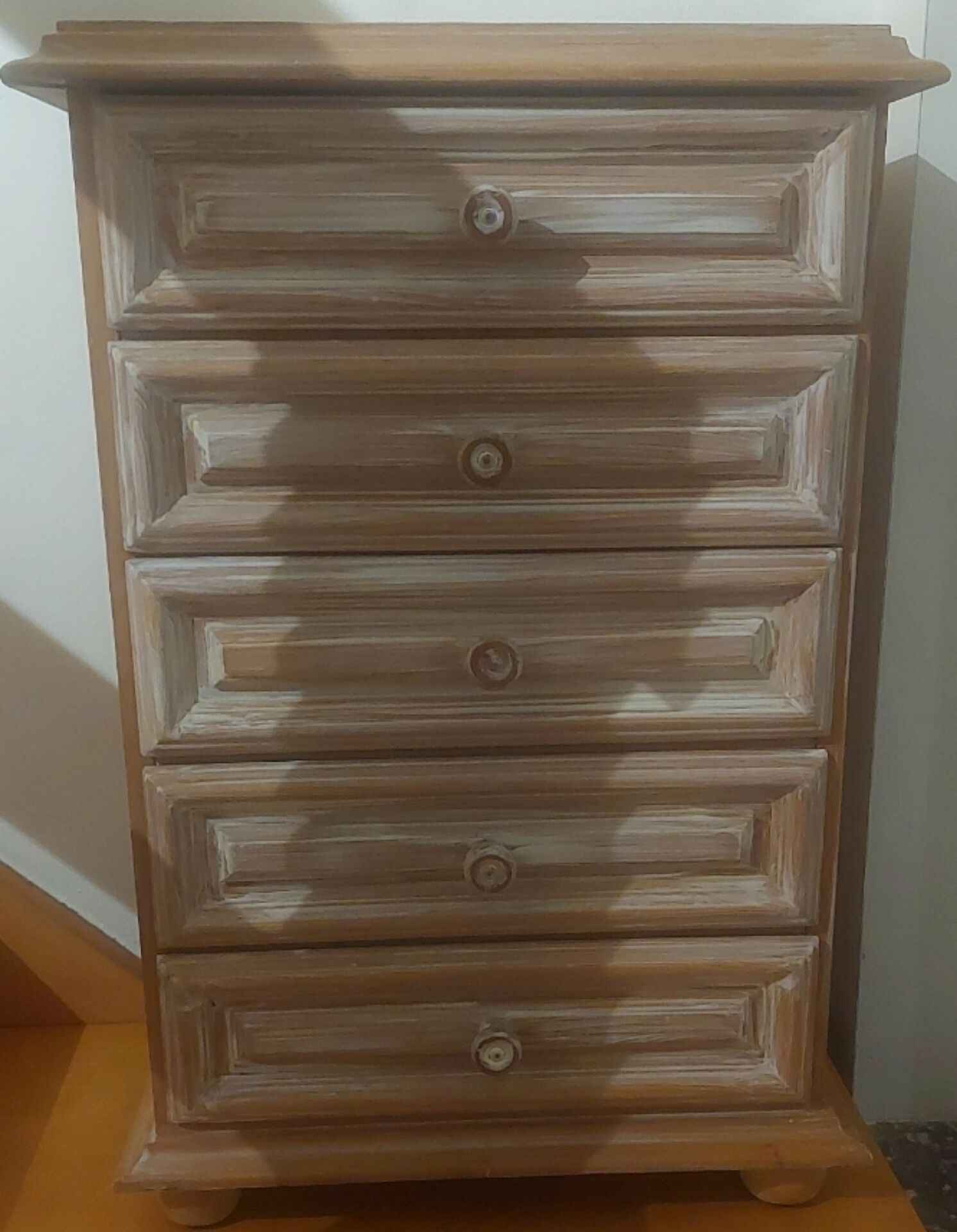 Small chest of drawers / tallboy in patinated solid wood – 5 drawers