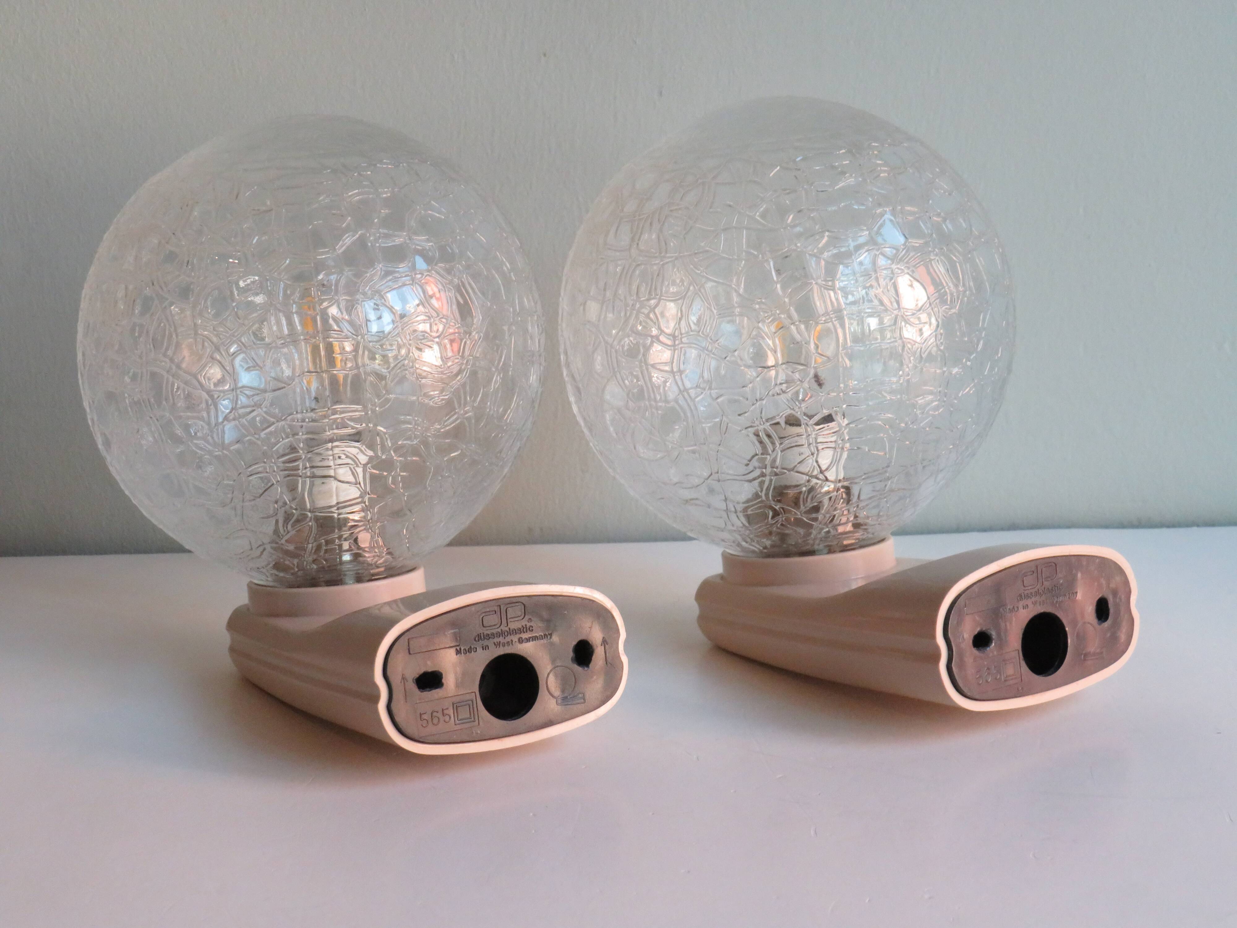 Set of 2 wall lamps, Germany of the 1970s.