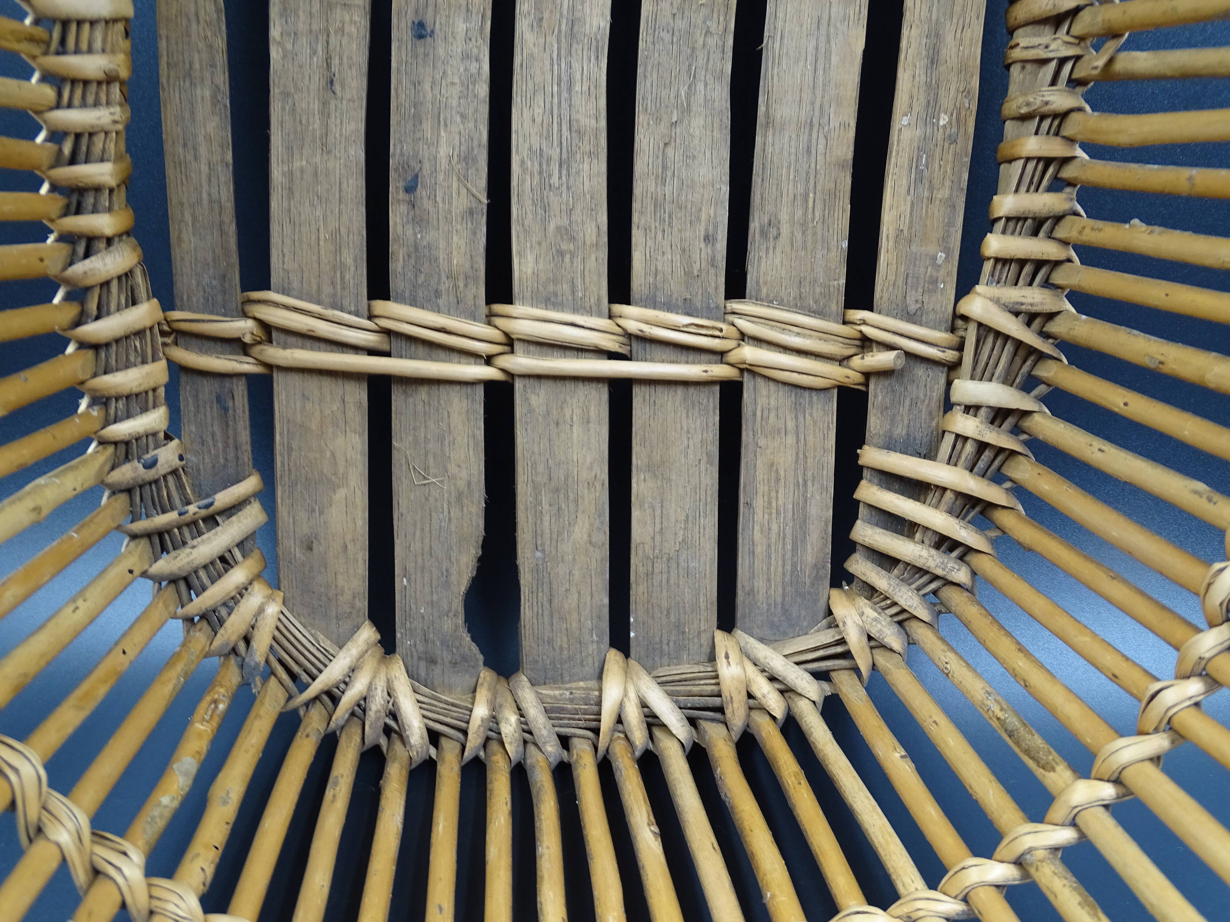 Basket or old wicker laundry basket