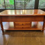 Cocktail coffee table in cherry wood