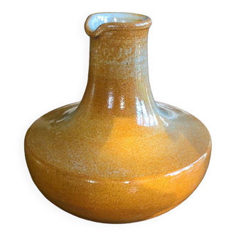 Montgolfier stoneware carafe (France)