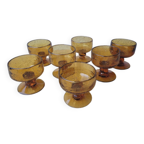 7 coupes verre soufflé