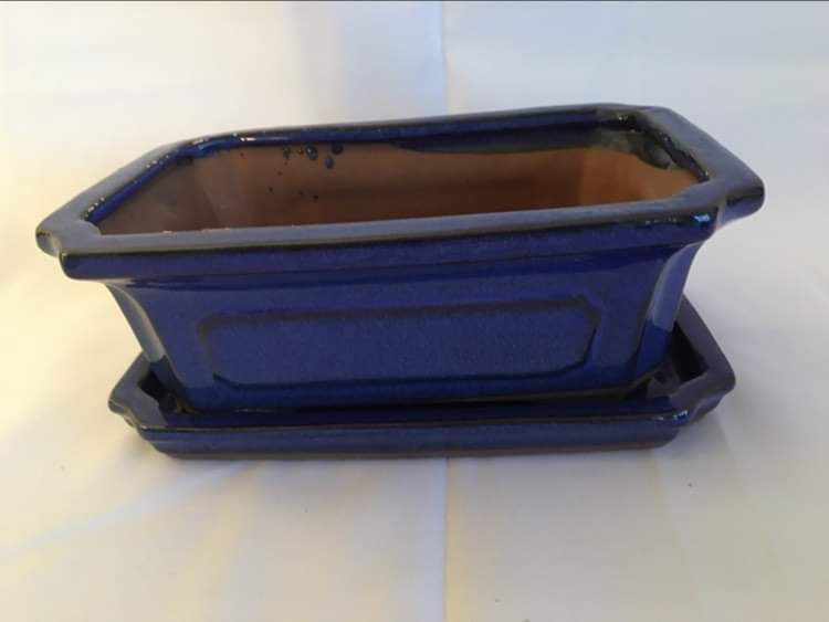 Lot cache pots