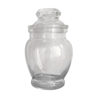 Apothecary pot