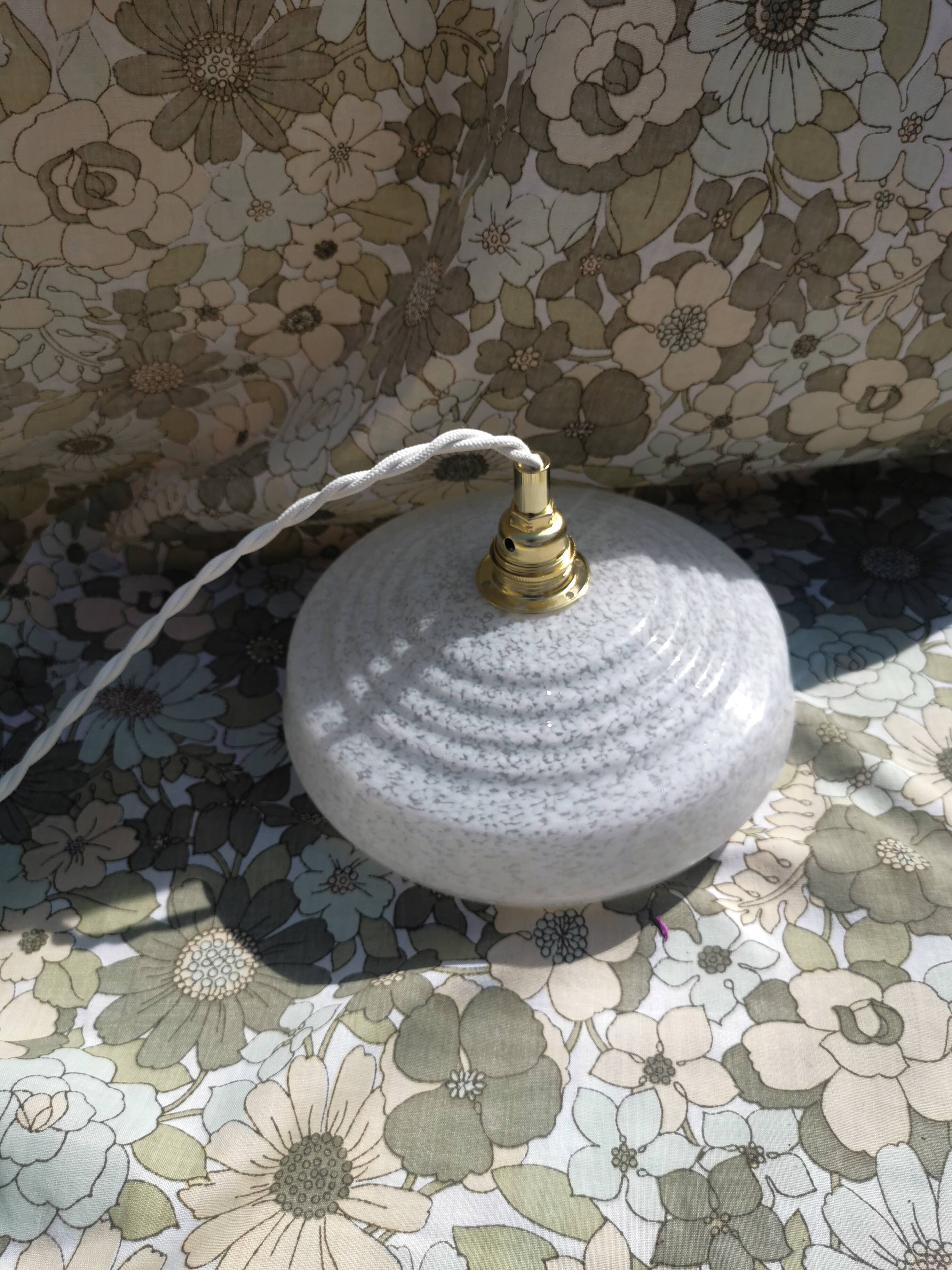 Round walkman clichy glass