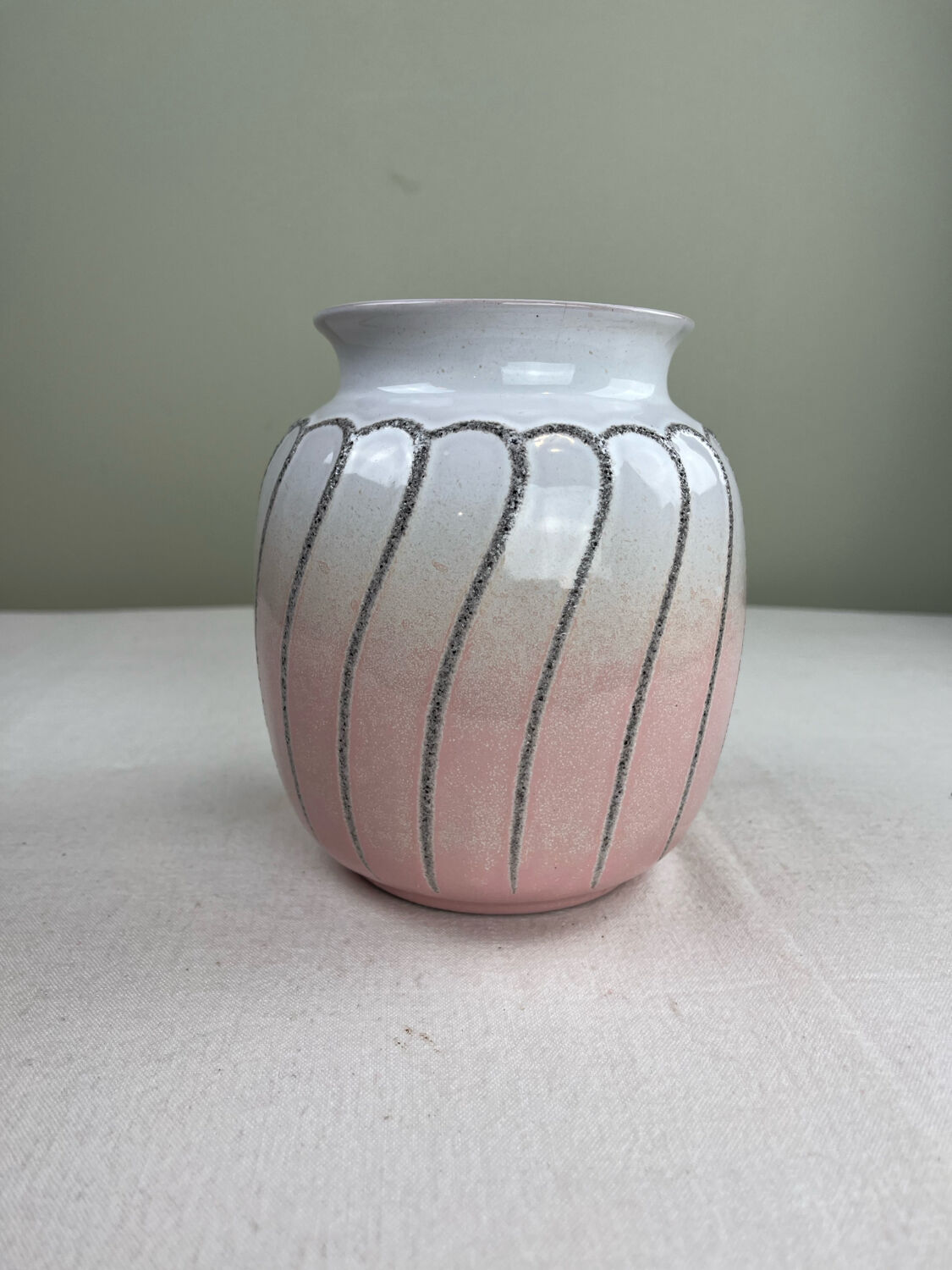 Strehla ceramic vase
