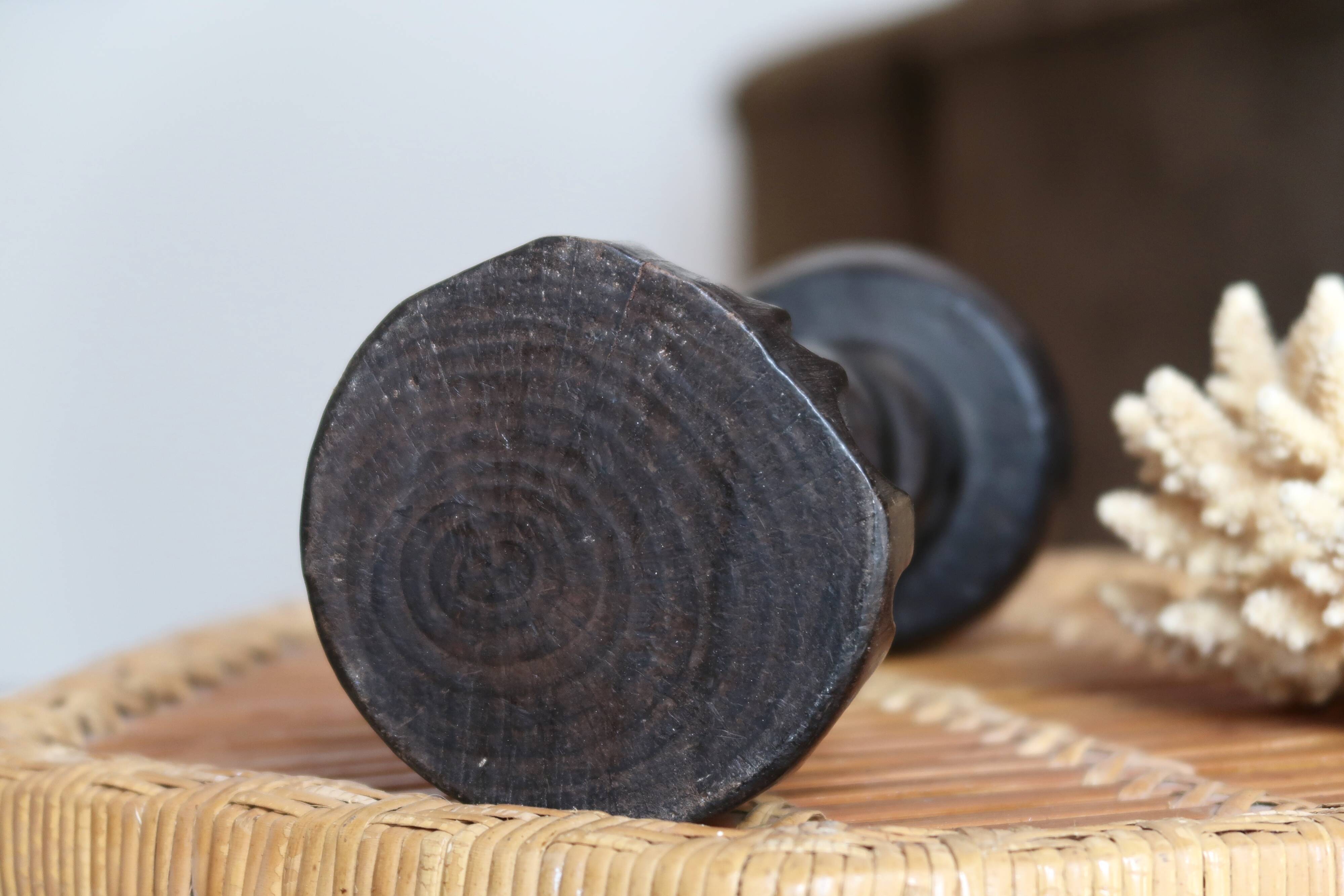 Bougeoir torsadé en bois, années 70