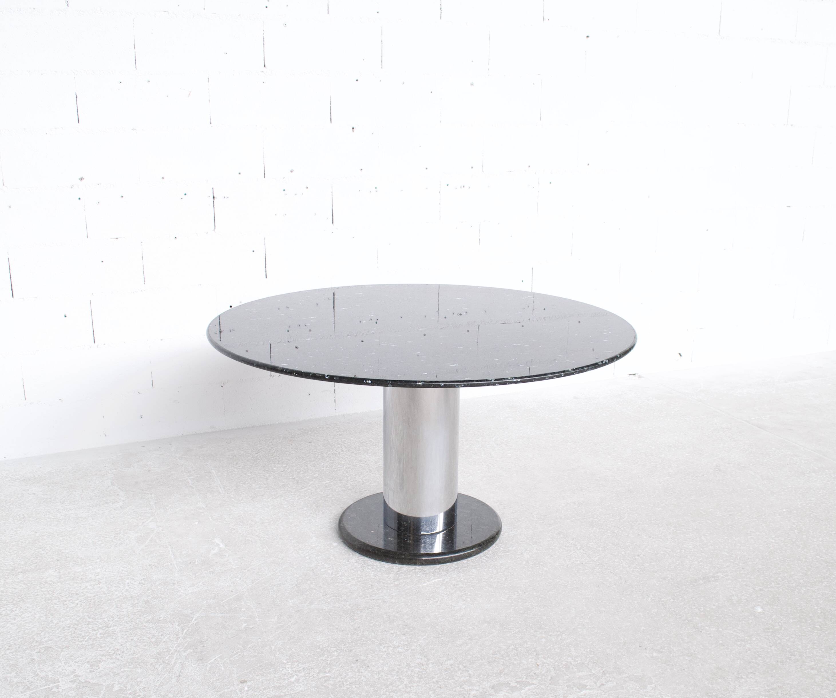 TABLE LOTOROSSO BY ETTORE SOTTSASS MARBLE POLTRONOVA PUBLISHER 1965