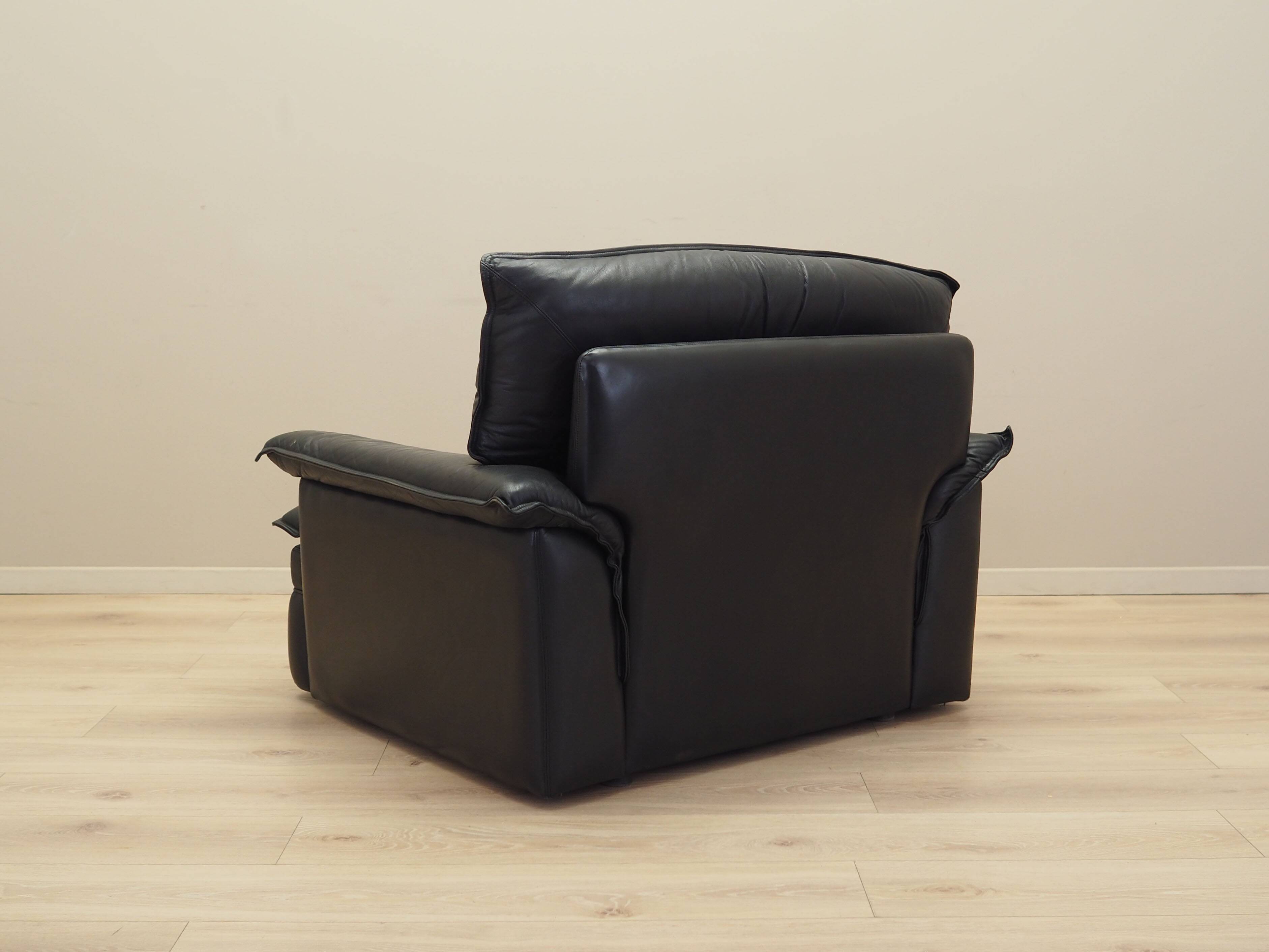 Leather armchair, Italian design, 1960s, production: Italy