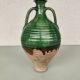 Carafe en grès vert