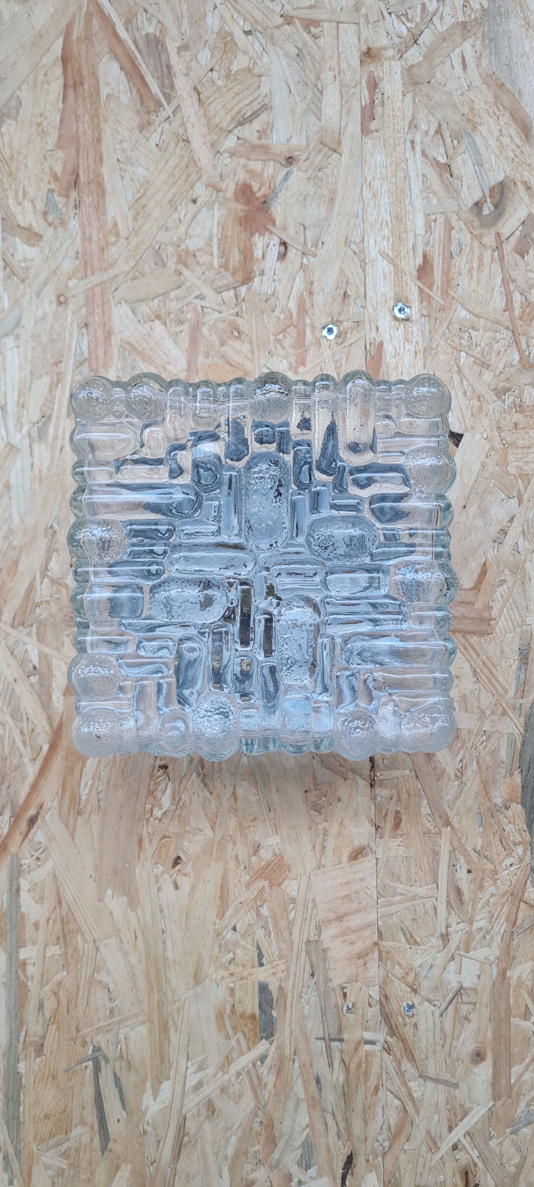 Wall lamp in chiseled glass 1960