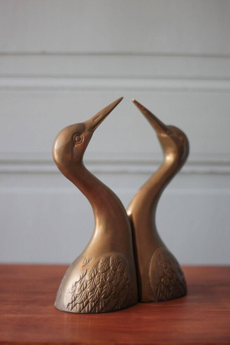 Vintage bookends, animal bookends, heron head, bird, brass sculpture, interior decor.