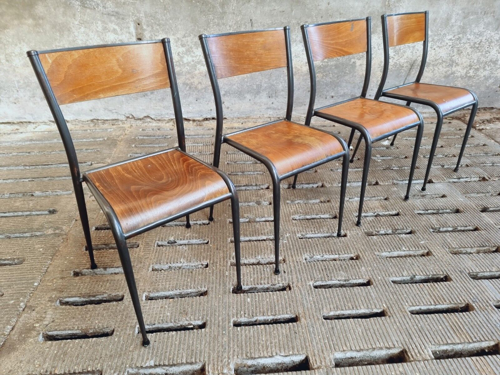 Vintage chairs school chairs 4x Mullca
