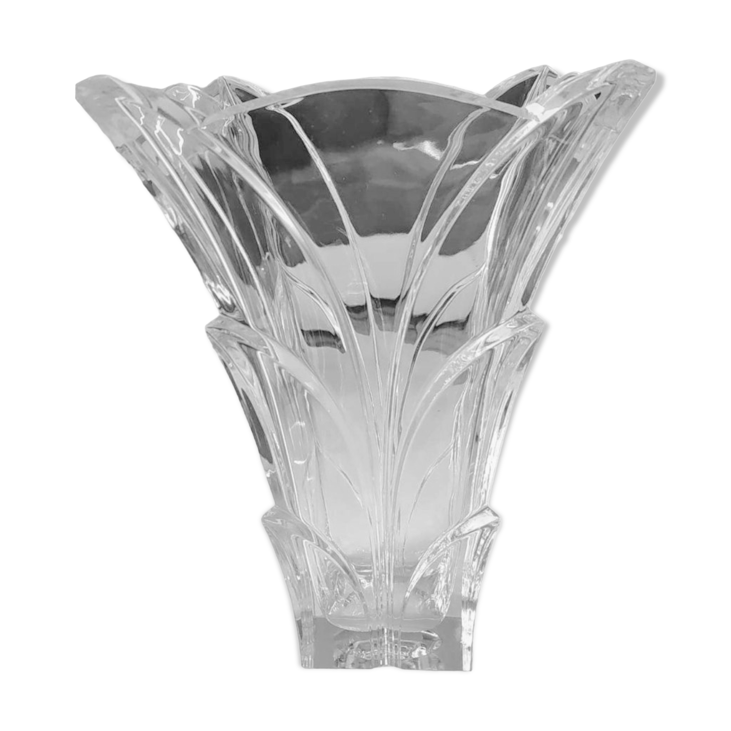 Large stylish crystal vase, floral/palm shape. High 30 cm