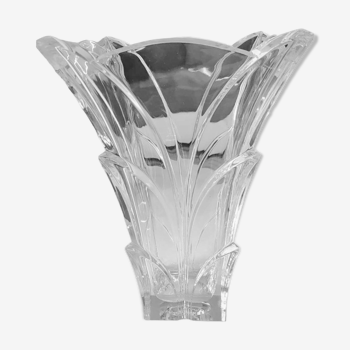 Vase en cristal stylé, forme florale/palmier. Haut 30 cm