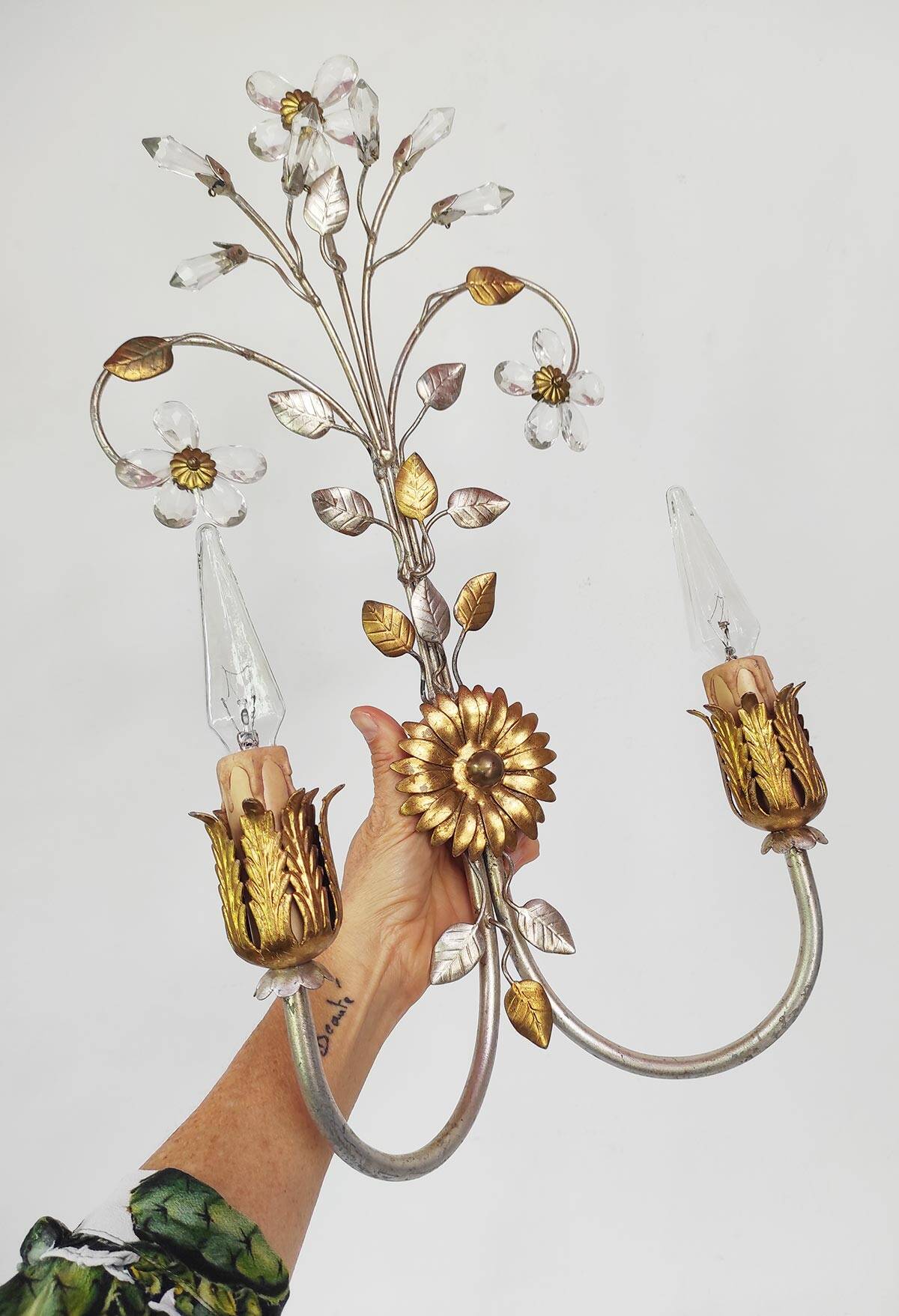 Vintage Italian wall lamp in gold and silver metal (52 cm)