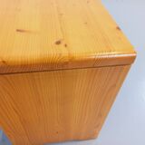 Pair of vintage Charlotte Perriand Les Arcs stools in pine from the 60s 70s