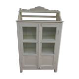 Small dresser/wardrobe