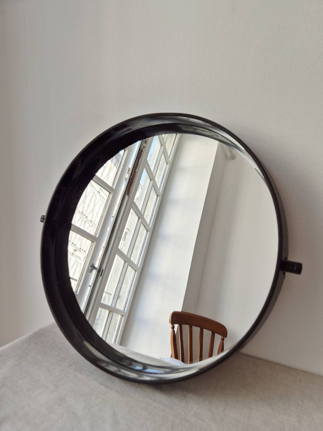 Round smoked plastic mirror '70s - Vintage