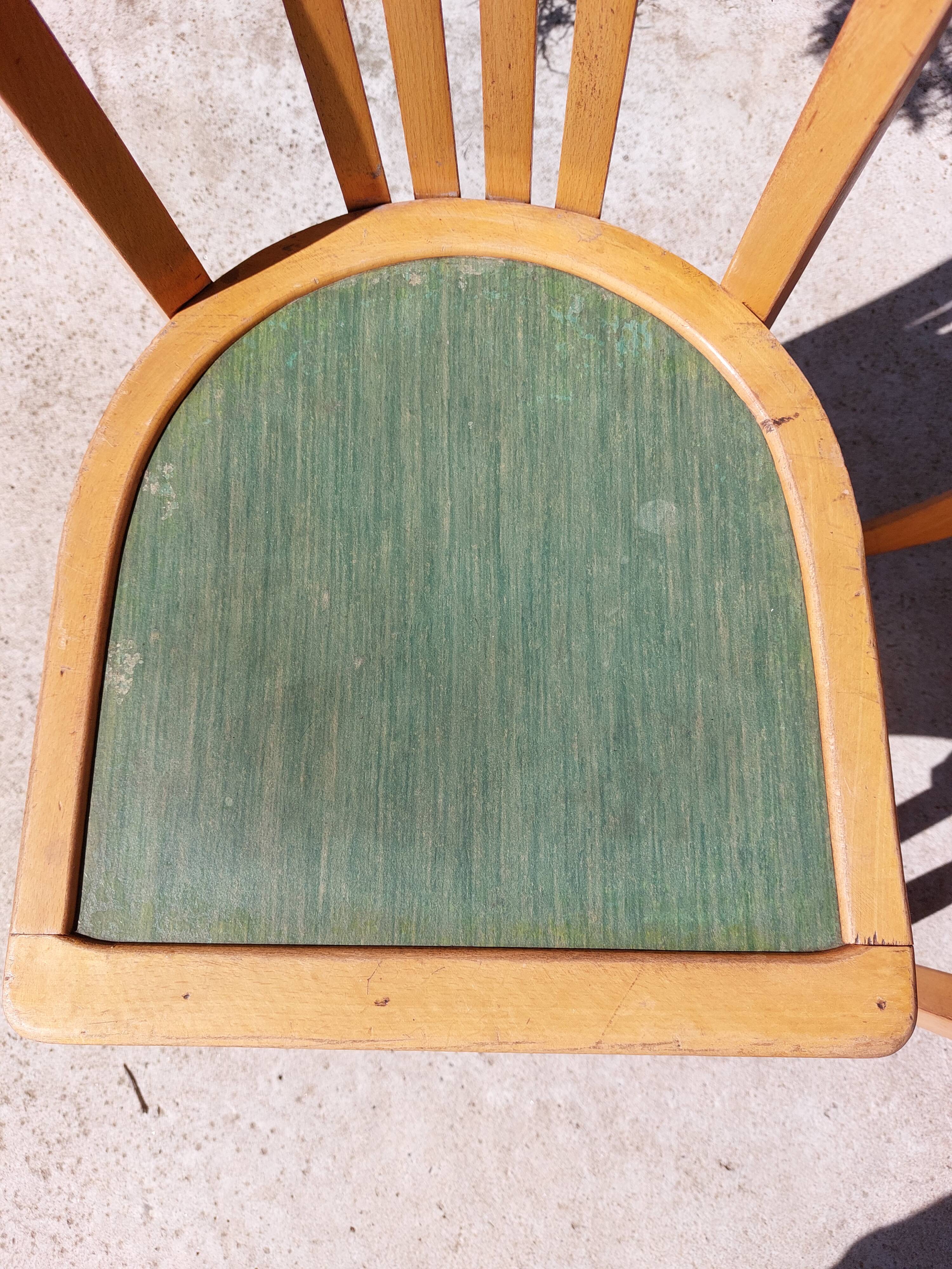 2 chaises bistrot bois et vertes