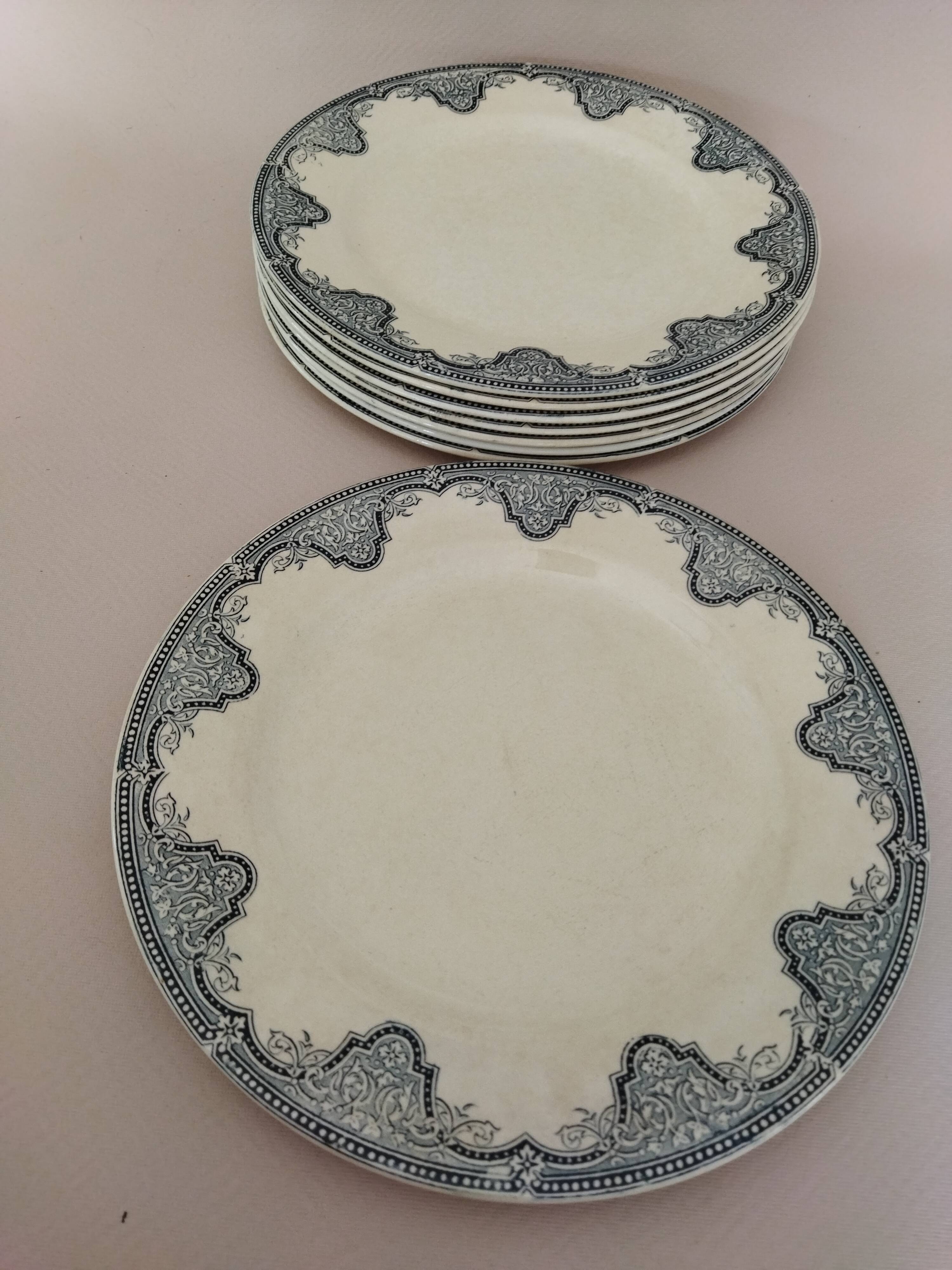 8 flat plates iron earth Salins, model Céline