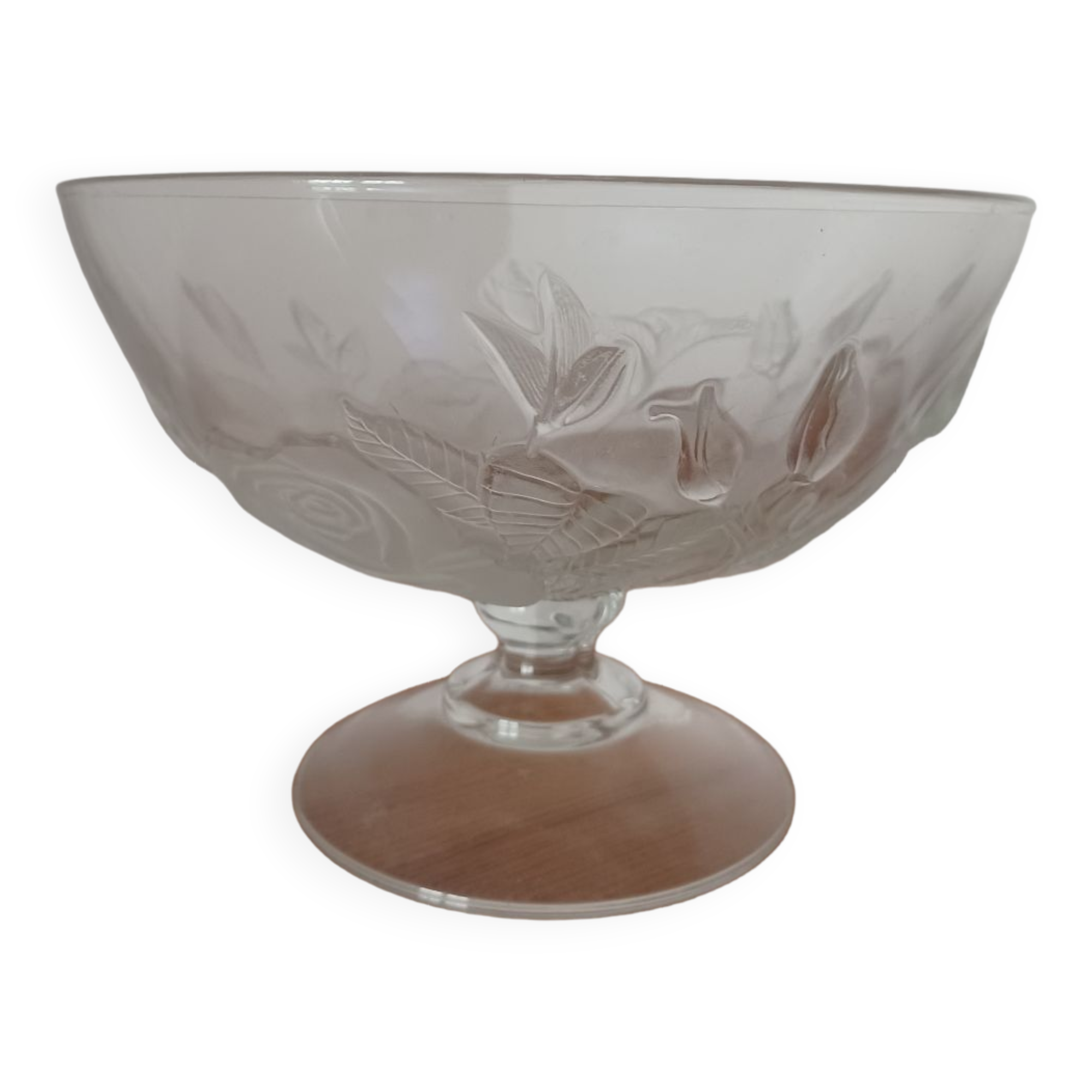 Decorated glass fruit bowl