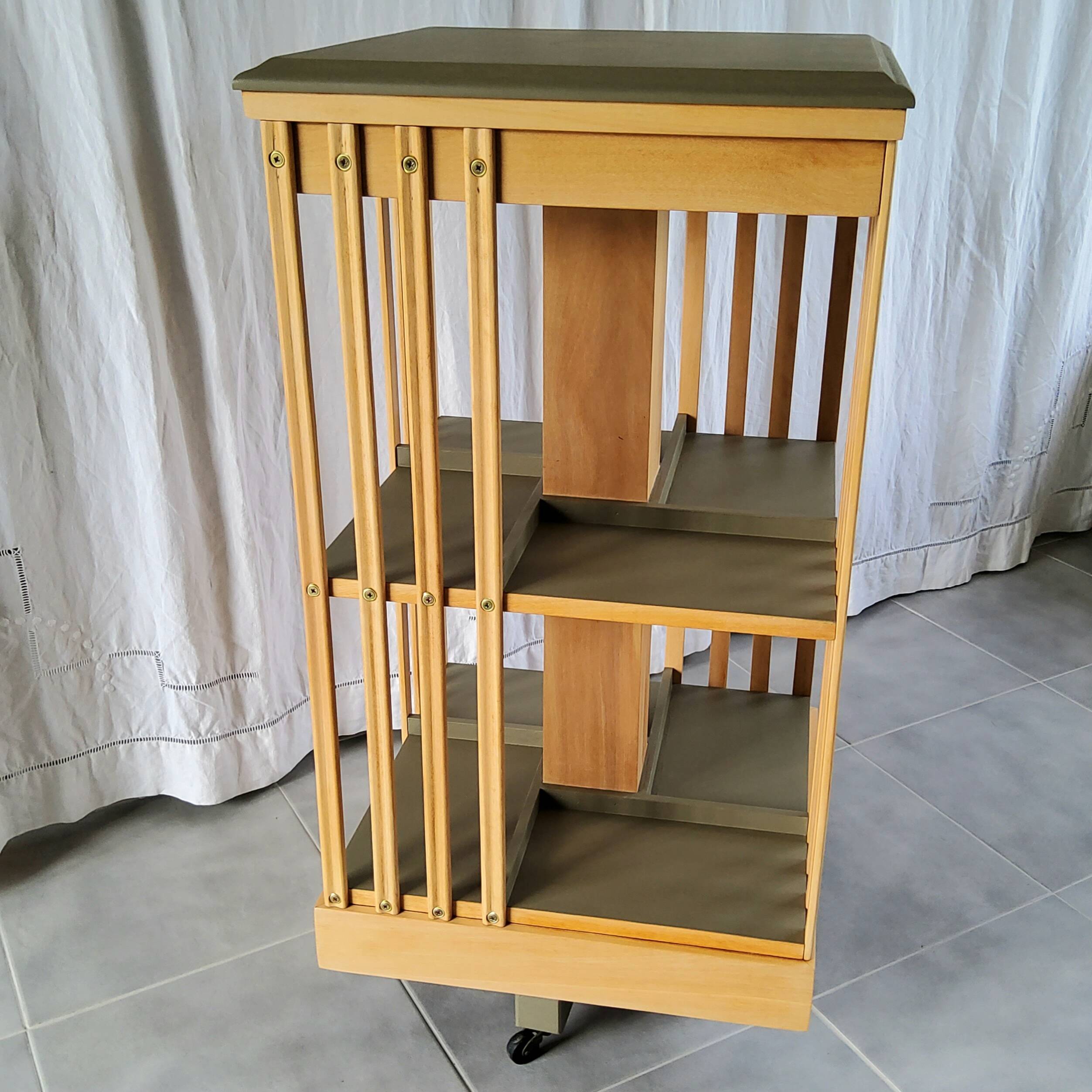 Revolving bookcase