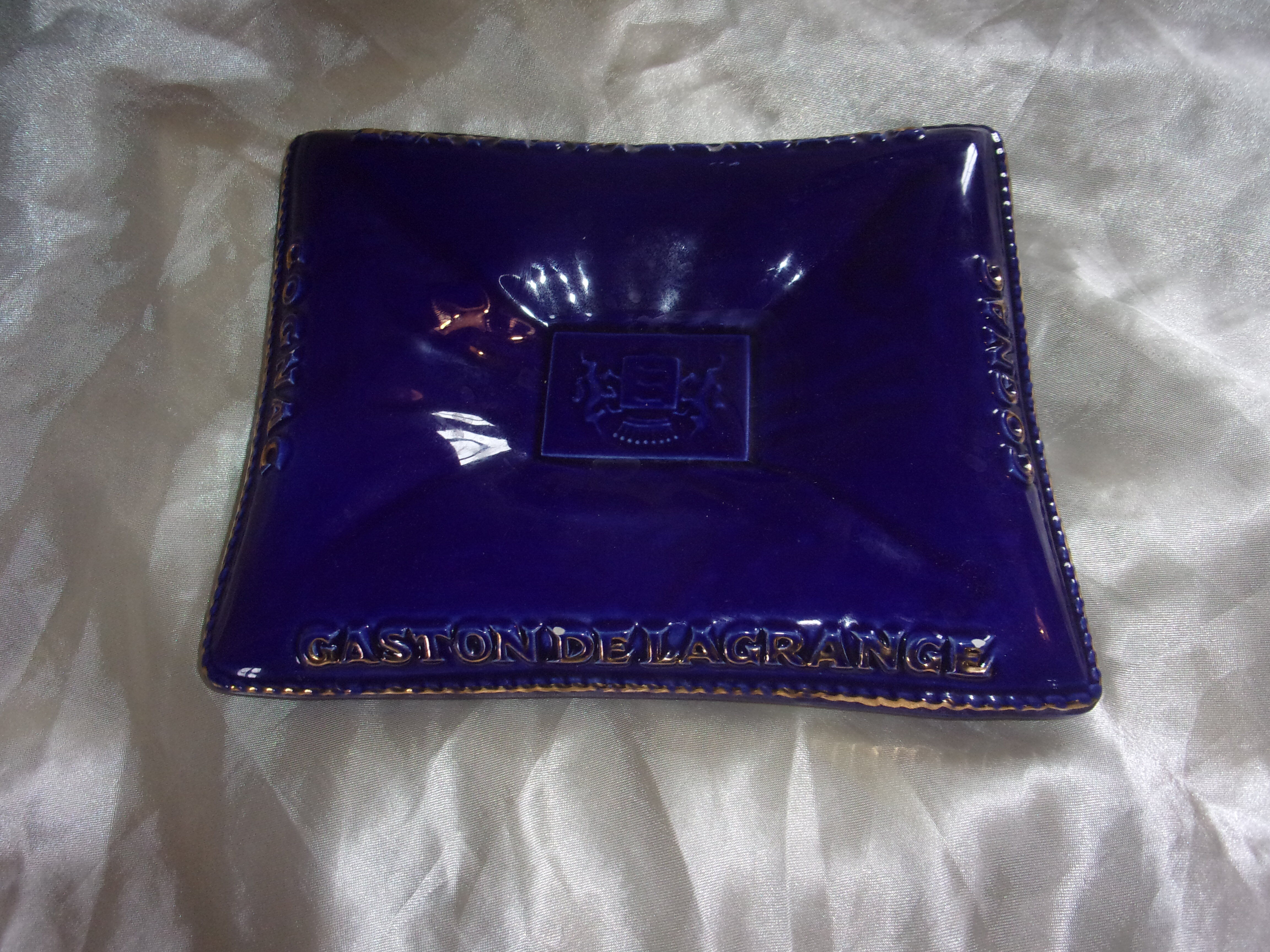 Cognac gaston delagrange advertising ashtray