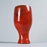 Pièce unique:  large vase par Robert et Jean Cloutier, circa 1955
