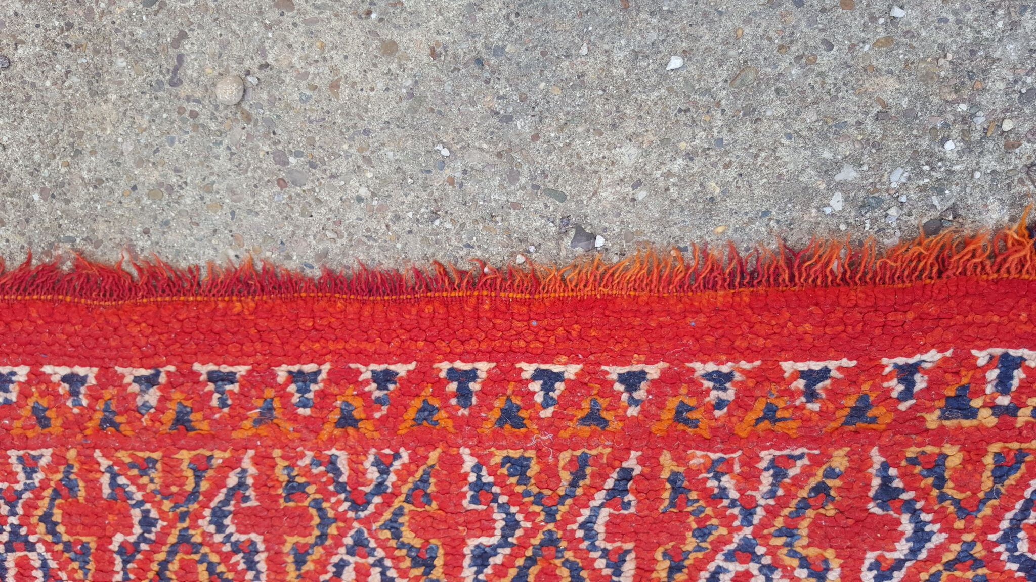 Moroccan Berber carpet 285 × 200 cm