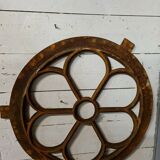 Cast-and-bone beef window