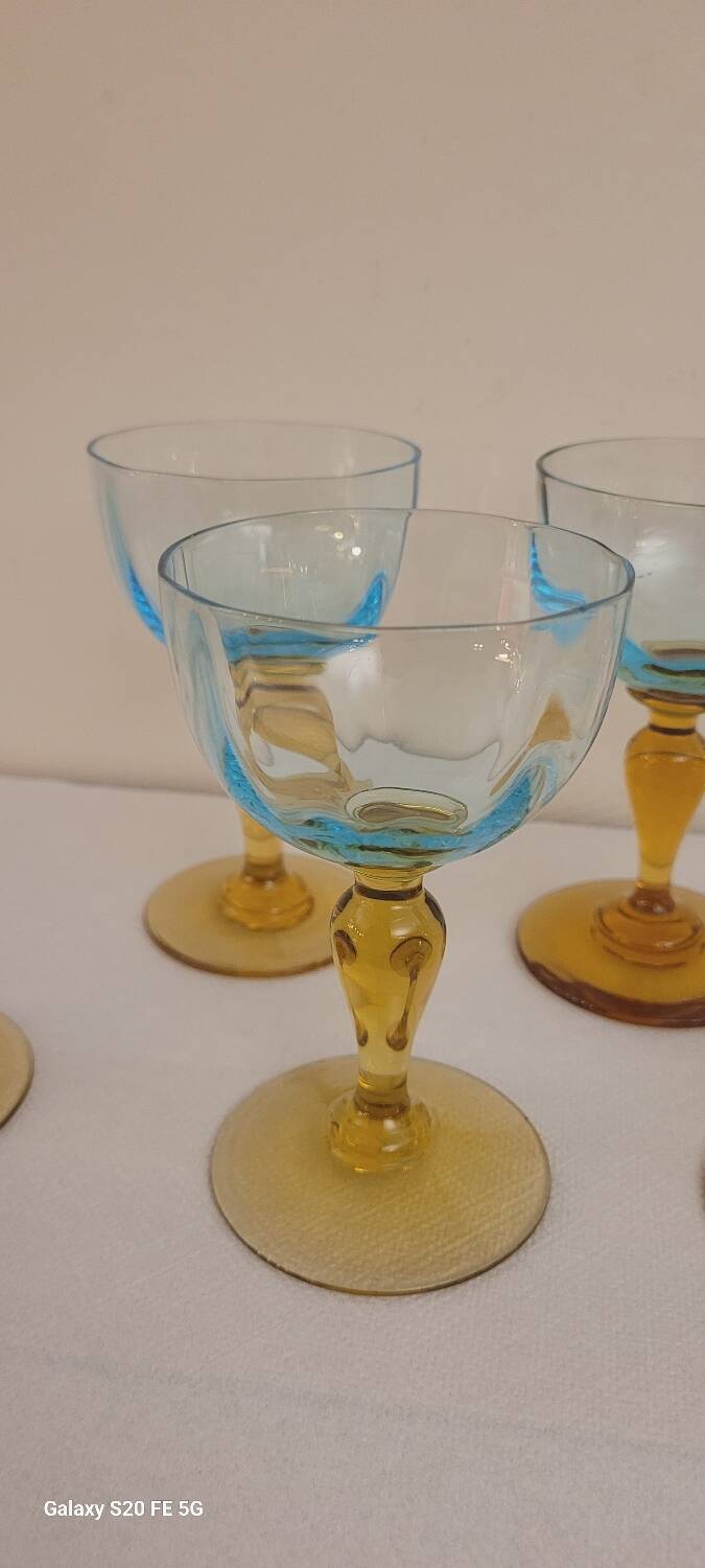 10 George Sand stemmed glasses