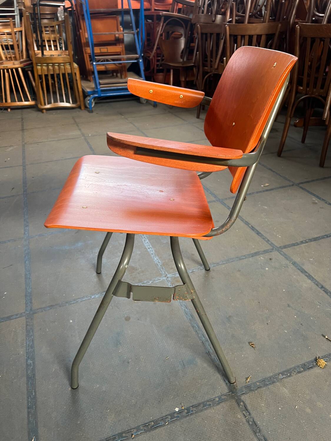 Fauteuil scandinave Kho liang