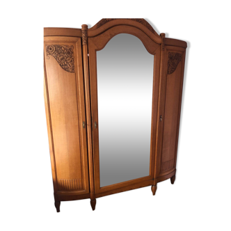 Armoire art deco