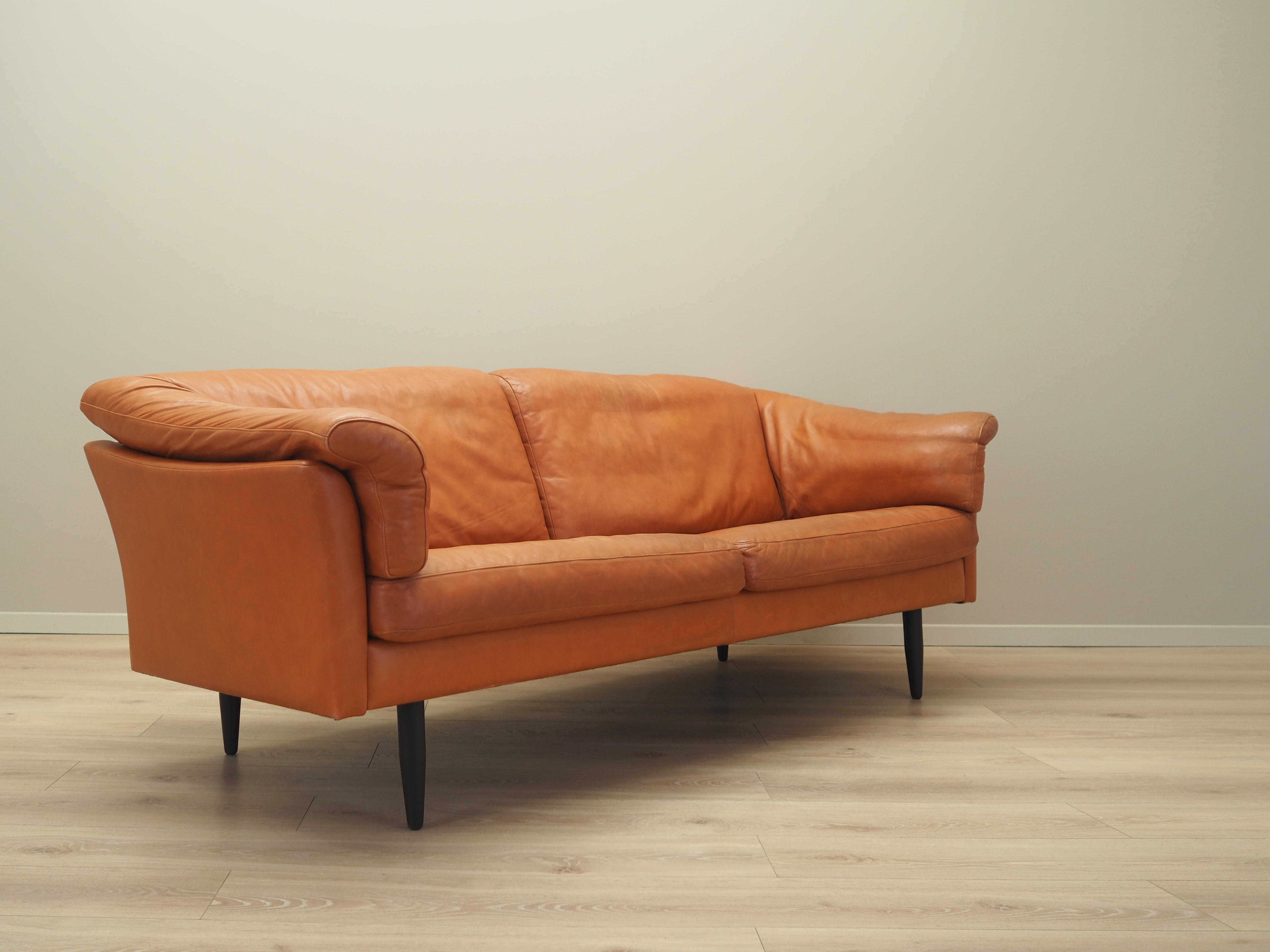 Leather sofa, danish design, 1960s, production: denmark