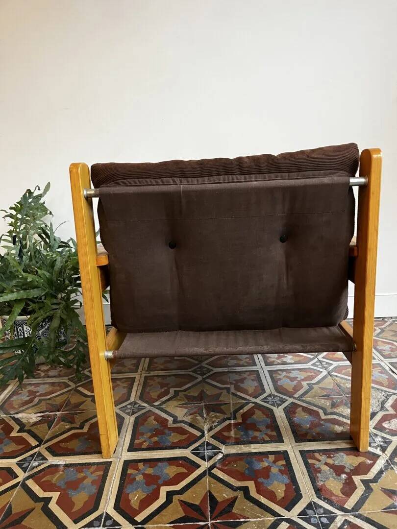 Vintage armchair – corduroy & pine