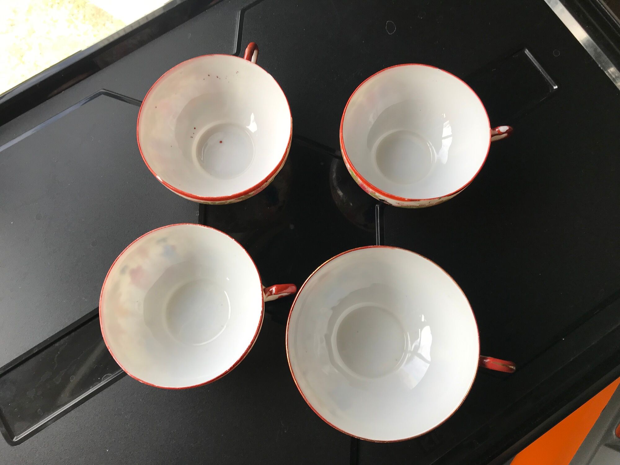 Lot de 4 tasses Porcelaine Japonaise