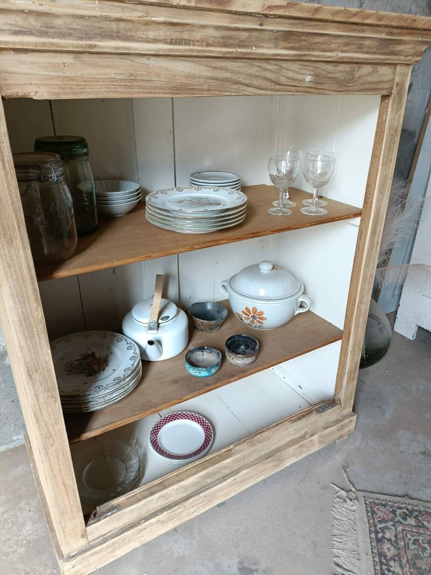 Buffet ouvert en bois 