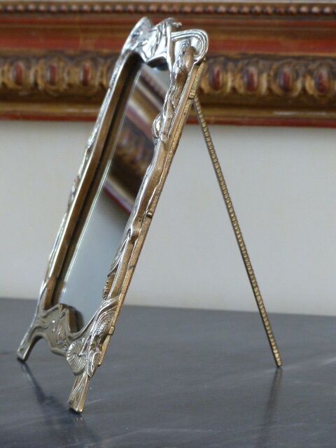 Table mirror Art Nouveau style in solid bronze 20x26cm