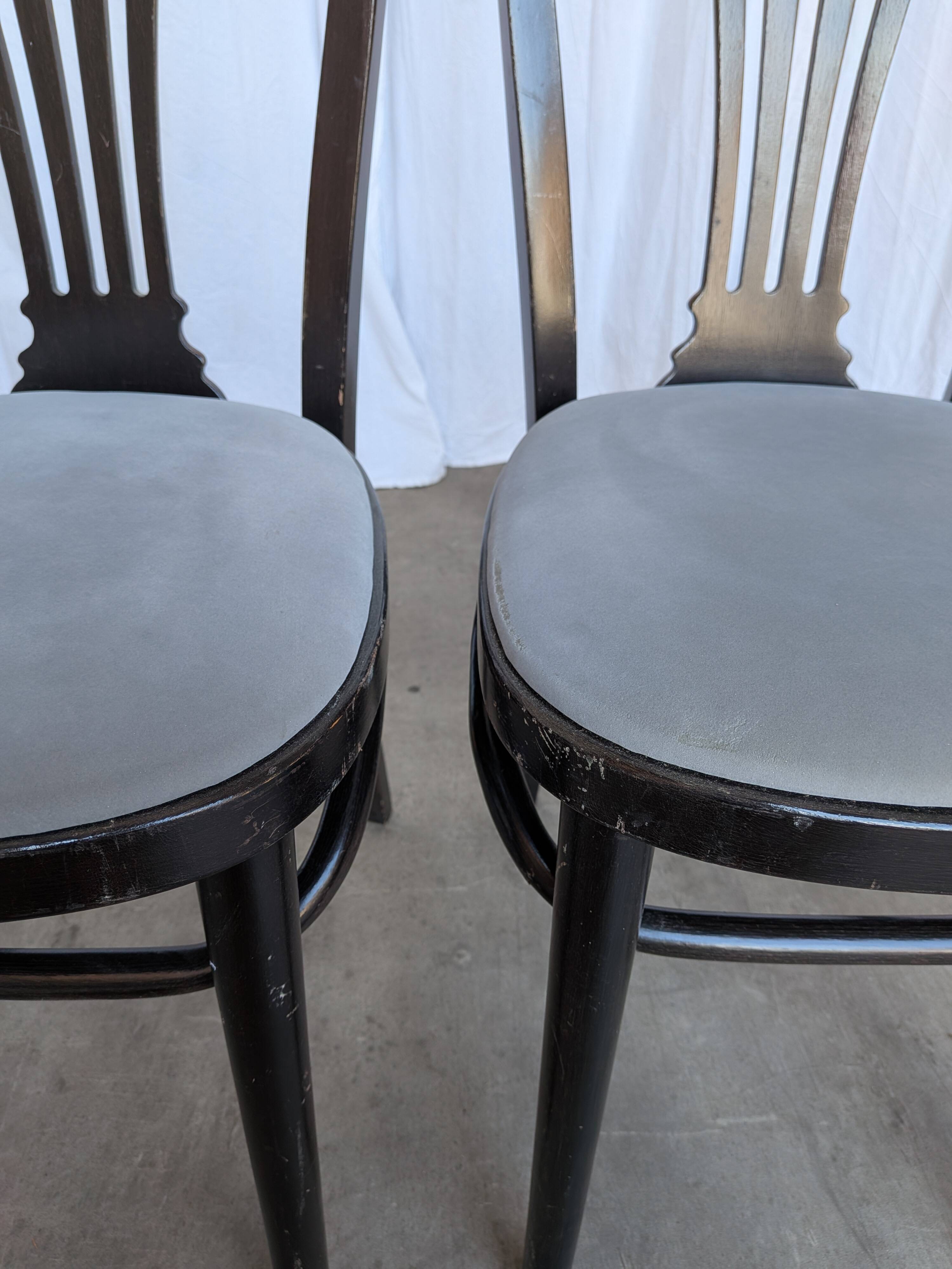 Chaises de salle à manger STOL Kamnik vintage : ensemble de 4 des années 1970, style moderne du milieu du siècle.
