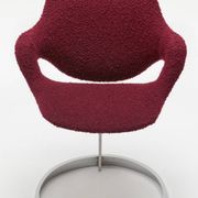 Sculptural "Scimitar" dining set in burgundy bouclé - Boris Tabacoff