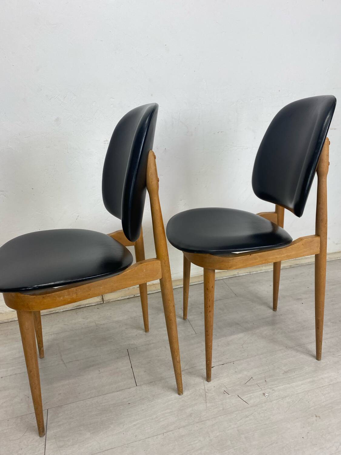 Guariche chairs
