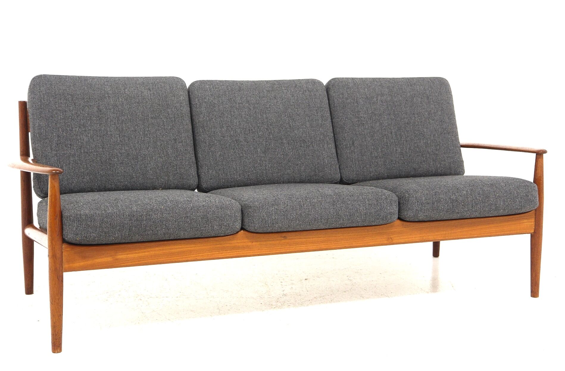 3-seater sofa, Grete Jalk, France & Søn, Denmark, 1960