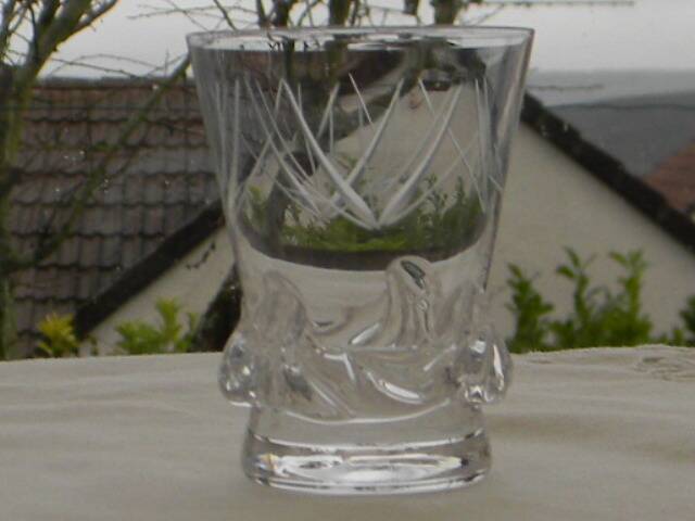 Set of 6 crystal liqueur glasses by daum. sorcy model.