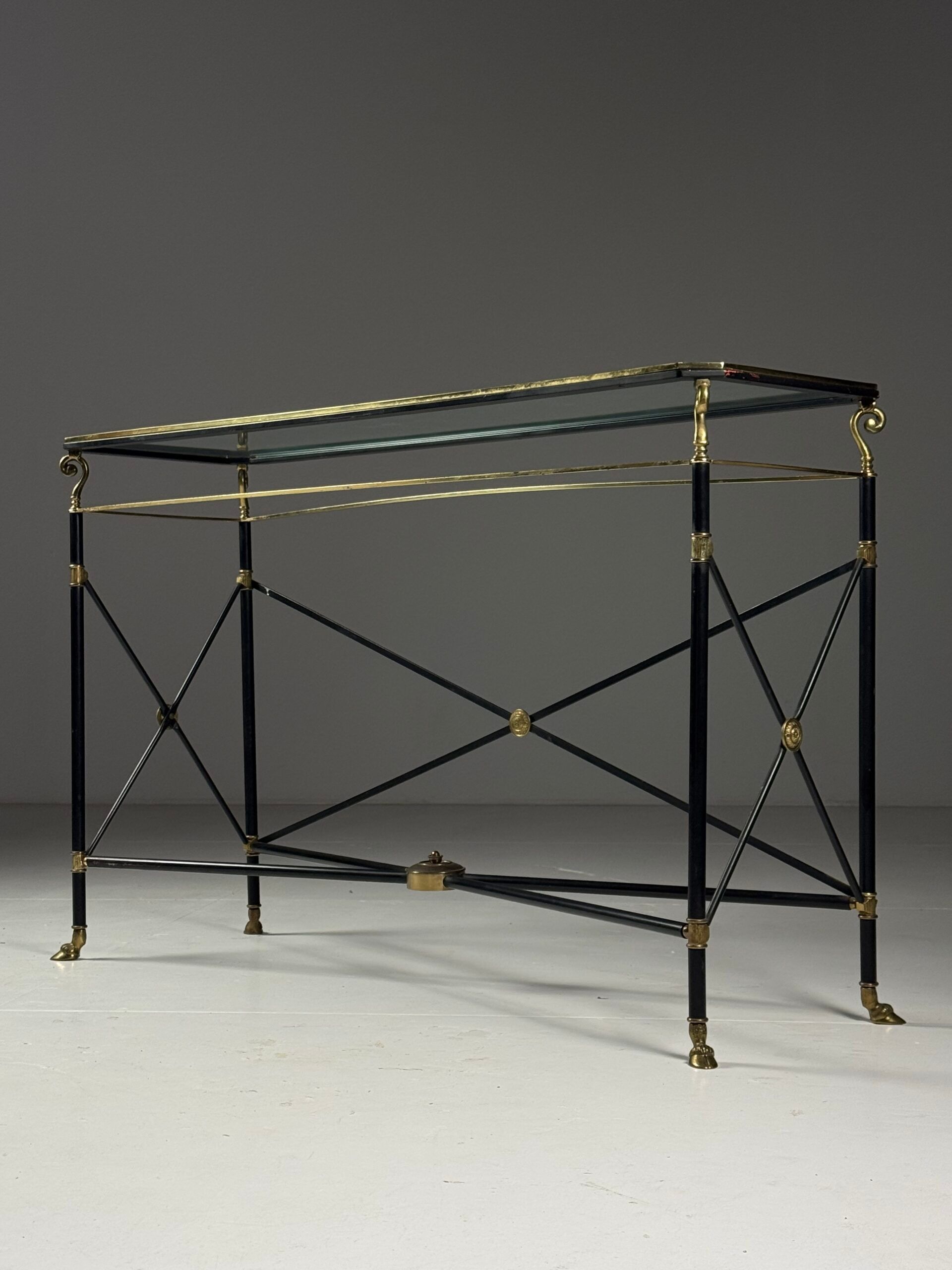 Table d'appoint des années 1960.