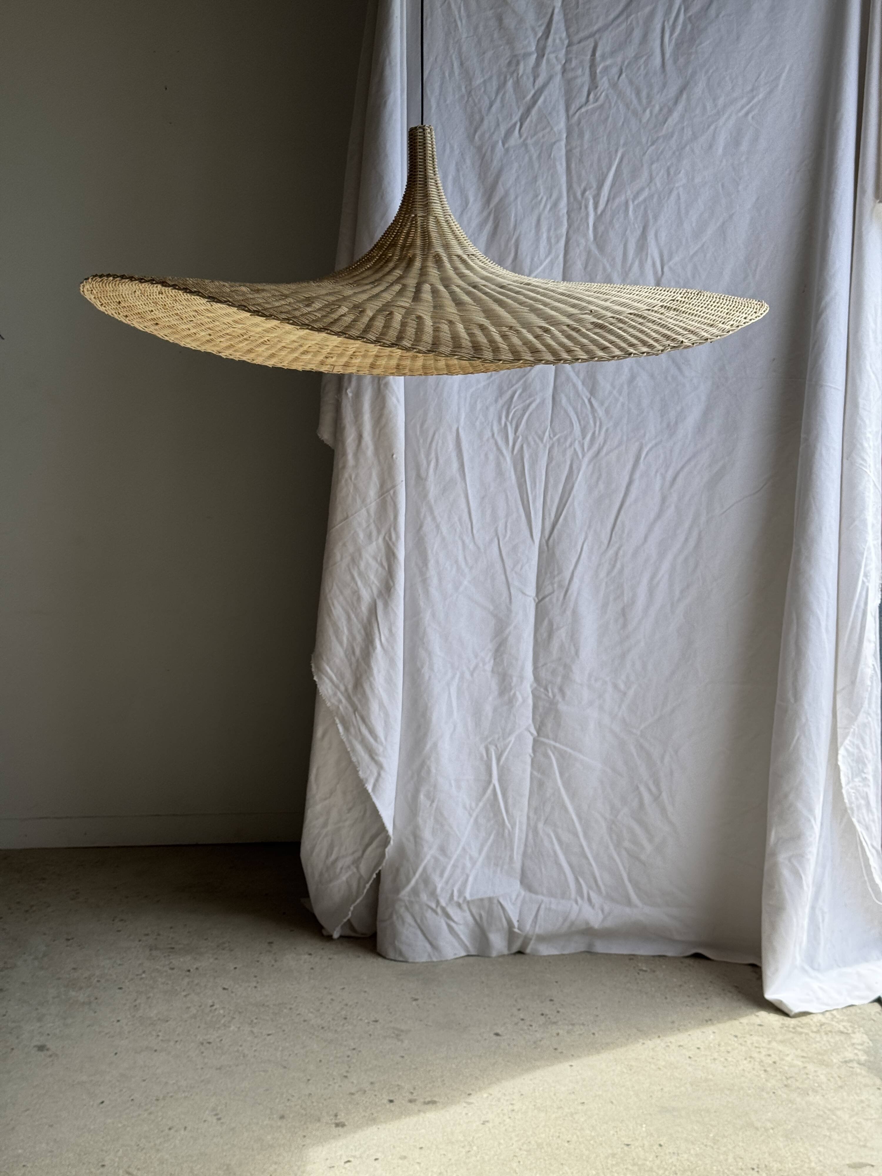 Very large rattan pendant light in the shape of a hat D125 H50