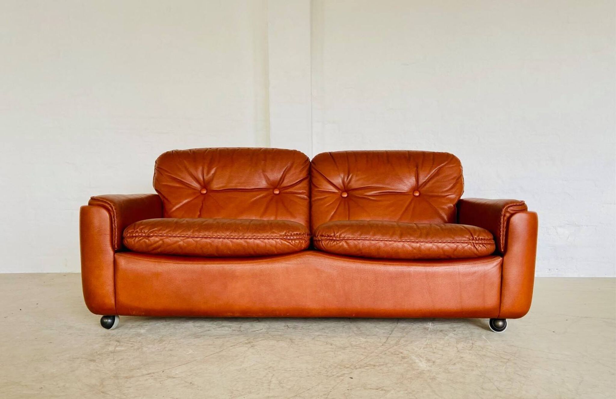 Vintage Danish mid-century cognac leather 2-seater sofa by Sigurd Resell