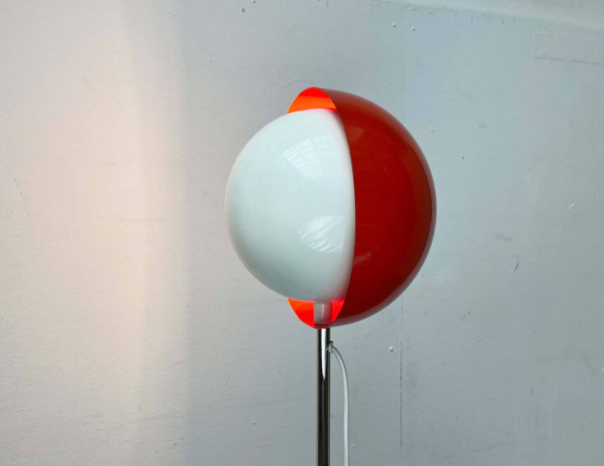 Lampadaire Éclipse Space Age Moderne du Milieu du Siècle, Allemagne, années 1960